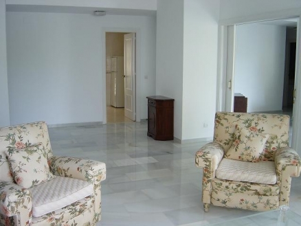 Marbella property: Apartment with 3 bedroom in Marbella 215377