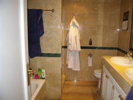 Elviria property: Elviria Apartment 215384
