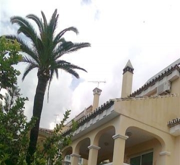 Villa for sale in town 215389