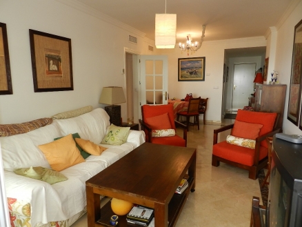 San Luis De Sabinillas property: Apartment with 2 bedroom in San Luis De Sabinillas, Spain 215394