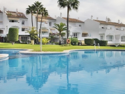 Calahonda property: Apartment for sale in Calahonda 215402
