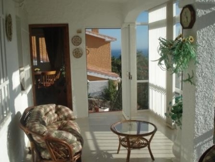Villa for sale in town, Malaga 215420