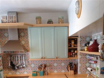 Villa with 4 bedroom in town, Spain 215423