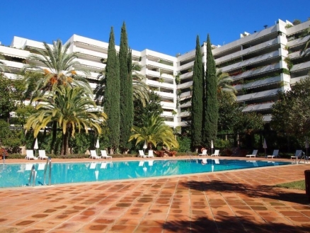 Apartment for sale in town 215427