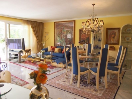 Apartment for sale in town, Spain 215427
