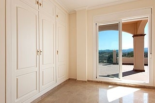 Malaga property | 3 bedroom Apartment 215434