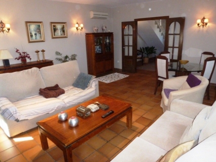 town Villa 215438