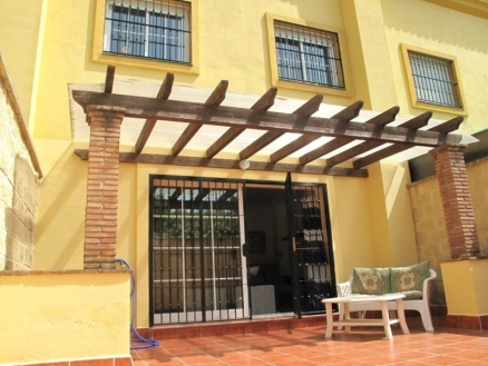 Fuengirola property: Townhome for sale in Fuengirola, Spain 215441