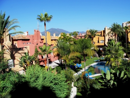 Nueva Andalucia property: Townhome for sale in Nueva Andalucia 215446