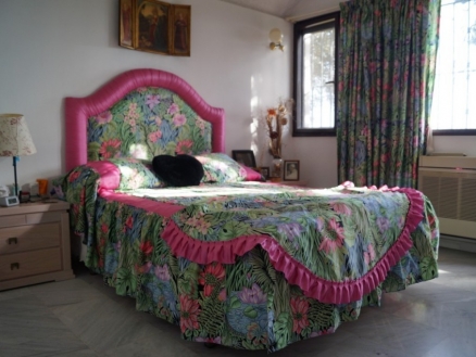Estepona property: Villa with 4 bedroom in Estepona, Spain 215447
