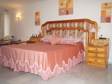 Estepona property: Estepona, Spain | Villa for sale 215447
