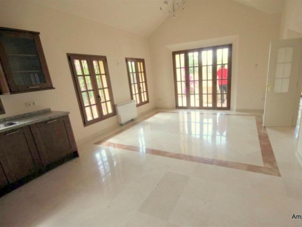 New Golden Mile property: Malaga property | 4 bedroom Villa 215453