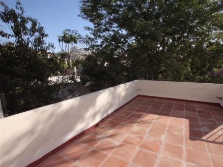 Nueva Andalucia property: Malaga property | 4 bedroom Villa 215454