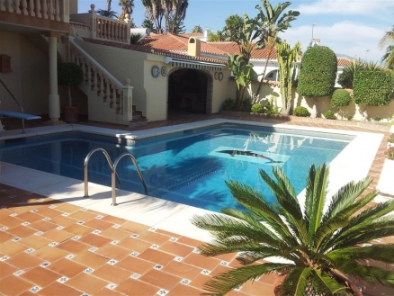 Manilva property: Villa for sale in Manilva, Spain 215457