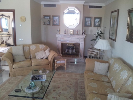 Manilva property: Villa for sale in Manilva, Malaga 215457