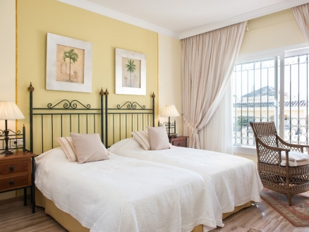 Elviria property: Apartment in Malaga for sale 215478