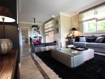 Las Brisas property: Apartment in Malaga for sale 215481