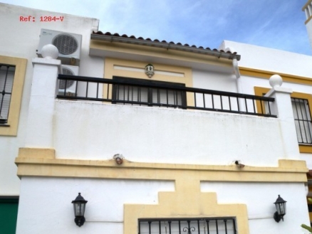 Alhaurin De La Torre property: Townhome for sale in Alhaurin De La Torre 215490