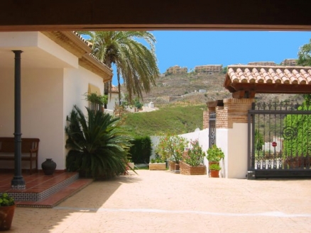 El Paraiso property: El Paraiso, Spain | Villa for sale 215494