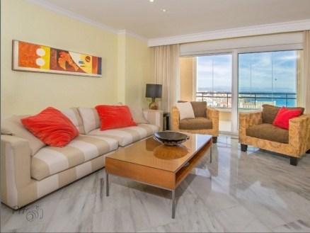 Benalmadena Costa property: Apartment for sale in Benalmadena Costa 215500