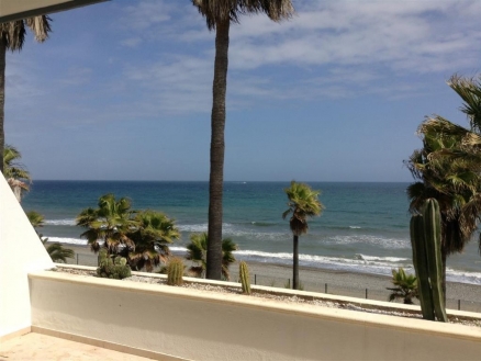 New Golden Mile property: Apartment with 2 bedroom in New Golden Mile, Spain 215501