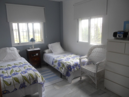 Estepona property: Villa for sale in Estepona, Malaga 215518