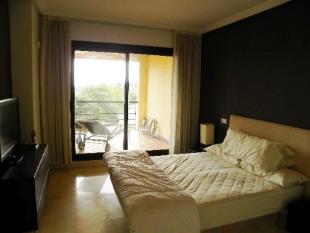 Los Arqueros property: Los Arqueros Apartment 215521