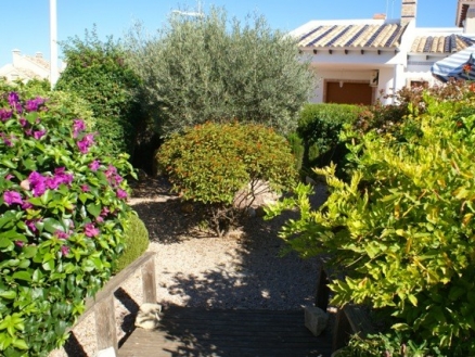 Villa with 3 bedroom in town 215536