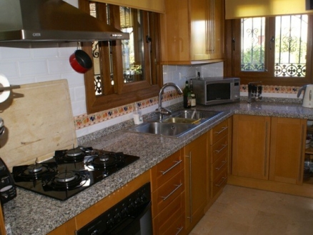 Alicante Villa 215536