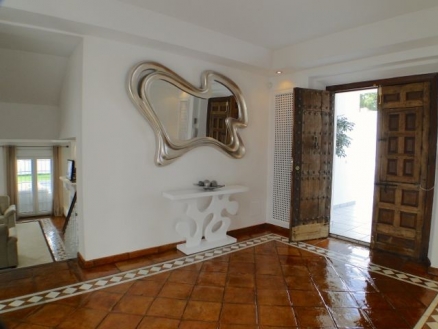 Marbella property: Malaga property | 5 bedroom Villa 215539