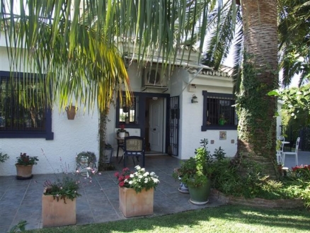 Calahonda property: Malaga property | 3 bedroom Villa 215547