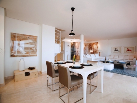 Nueva Andalucia property: Malaga Apartment 215549
