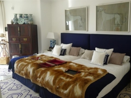 Marbella property: Apartment for sale in Marbella, Malaga 215560