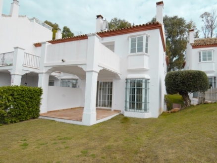 Guadalmina Alta property: Townhome for sale in Guadalmina Alta 215574