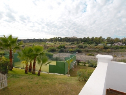 Guadalmina Alta property: Townhome with 3 bedroom in Guadalmina Alta 215574
