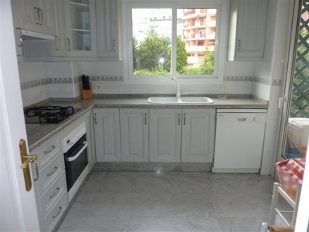 Fuengirola property: Apartment with 2 bedroom in Fuengirola, Spain 215575