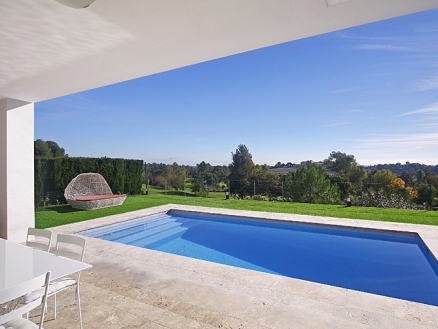 Villa with 4 bedroom in town, Spain 215580