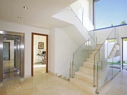 Villa for sale in town, Malaga 215580