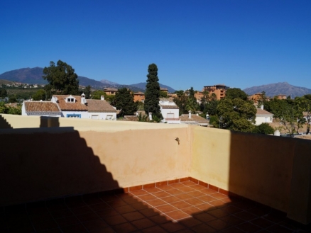 Townhome for sale in town 215589