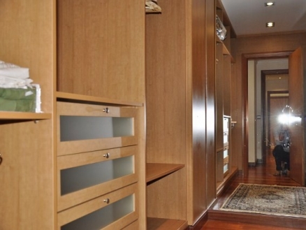 Puerto Banus property: Malaga property | 3 bedroom Apartment 215606
