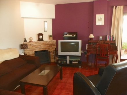 Alhaurin De La Torre property: Apartment with 3 bedroom in Alhaurin De La Torre 215613
