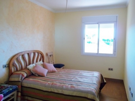 Los Pacos property: Apartment in Malaga for sale 215614