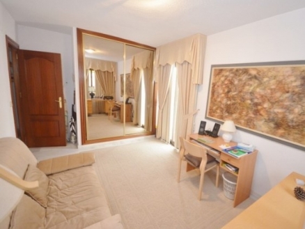 Los Pacos property: Los Pacos Apartment 215616