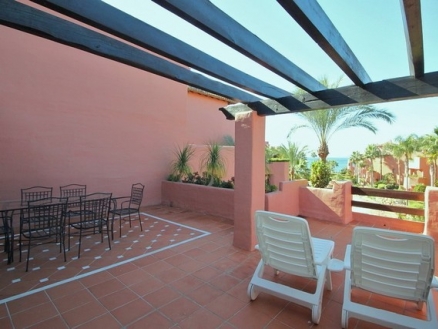 Estepona property: Apartment with 3 bedroom in Estepona, Spain 215623