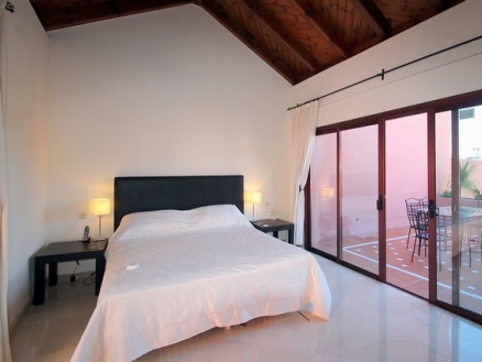 Estepona property: Malaga Apartment 215623