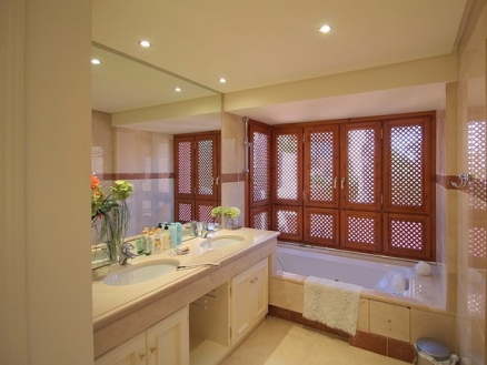 Estepona property: Estepona Apartment 215623