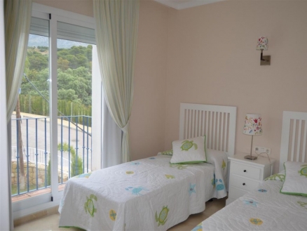 Nueva Andalucia property: Nueva Andalucia Townhome 215635