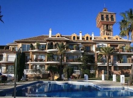 Apartment for sale in town 215638