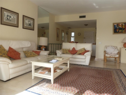 Aloha property: Townhome with 4 bedroom in Aloha, Spain 215642