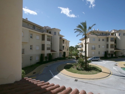 Apartment for sale in town 215644